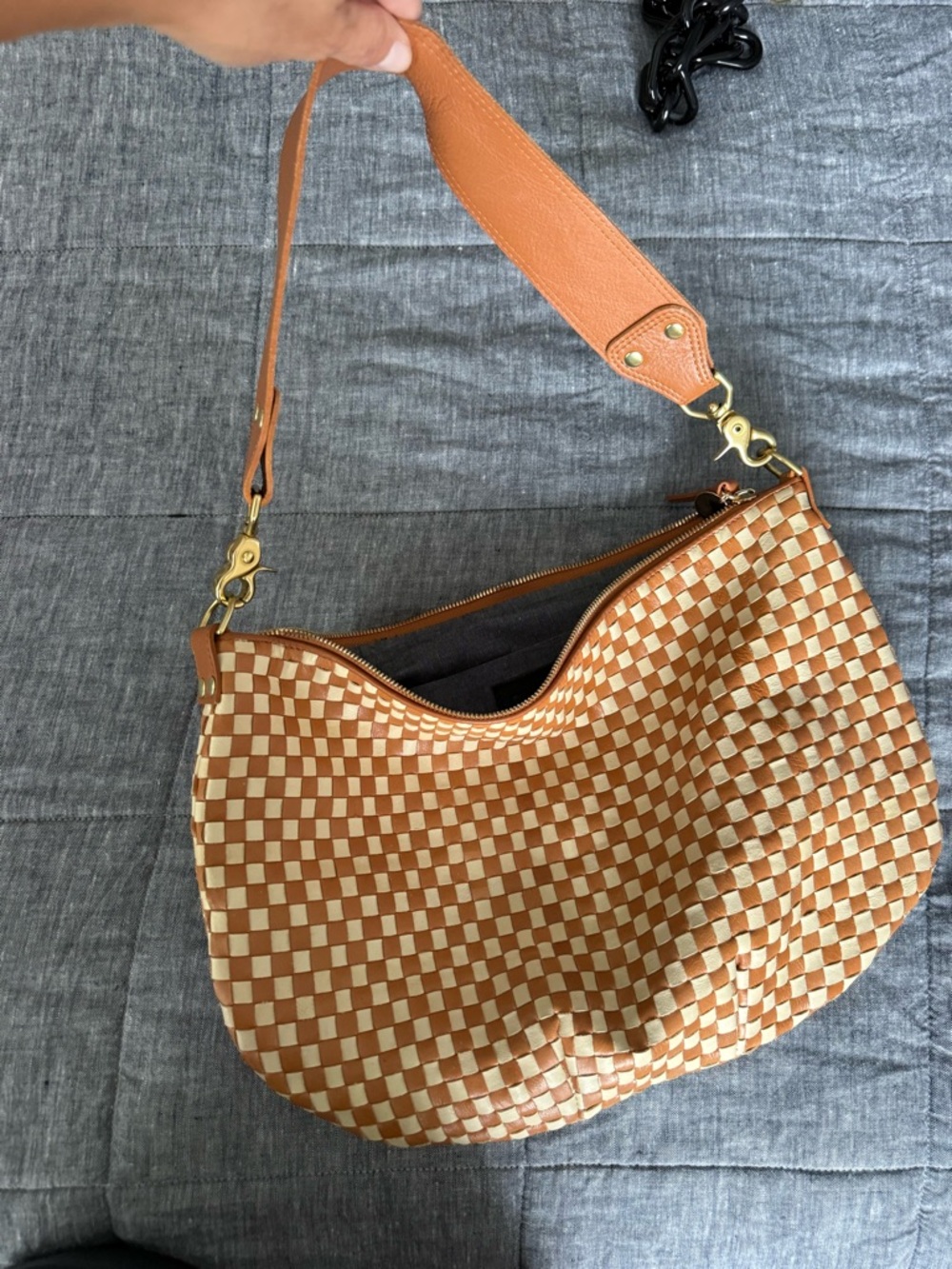Woven Shoulder Bag in Tan and Cream with Black Chain Accent - Picture 2 of 3